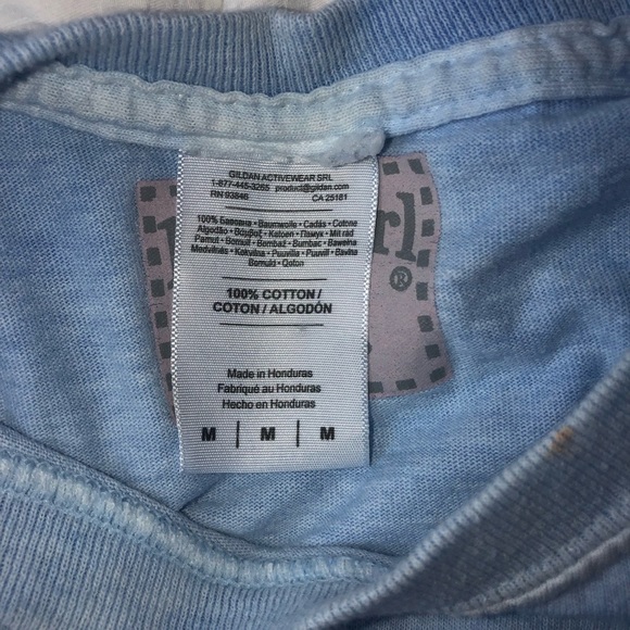 Lake Girl long sleeve with graphic - Picture 4 of 4